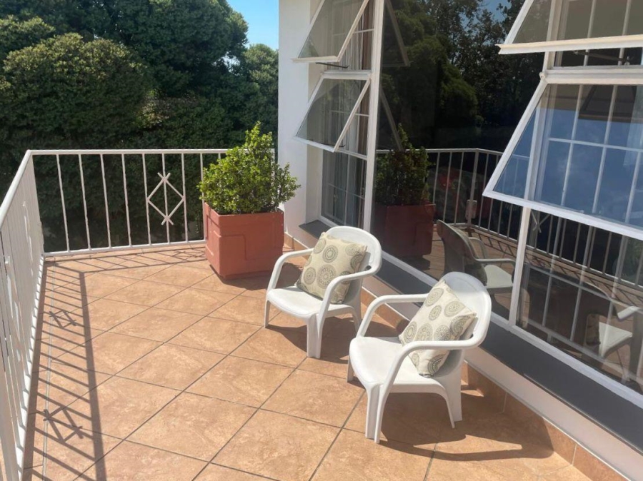 4 Bedroom Property for Sale in Beacon Bay Eastern Cape